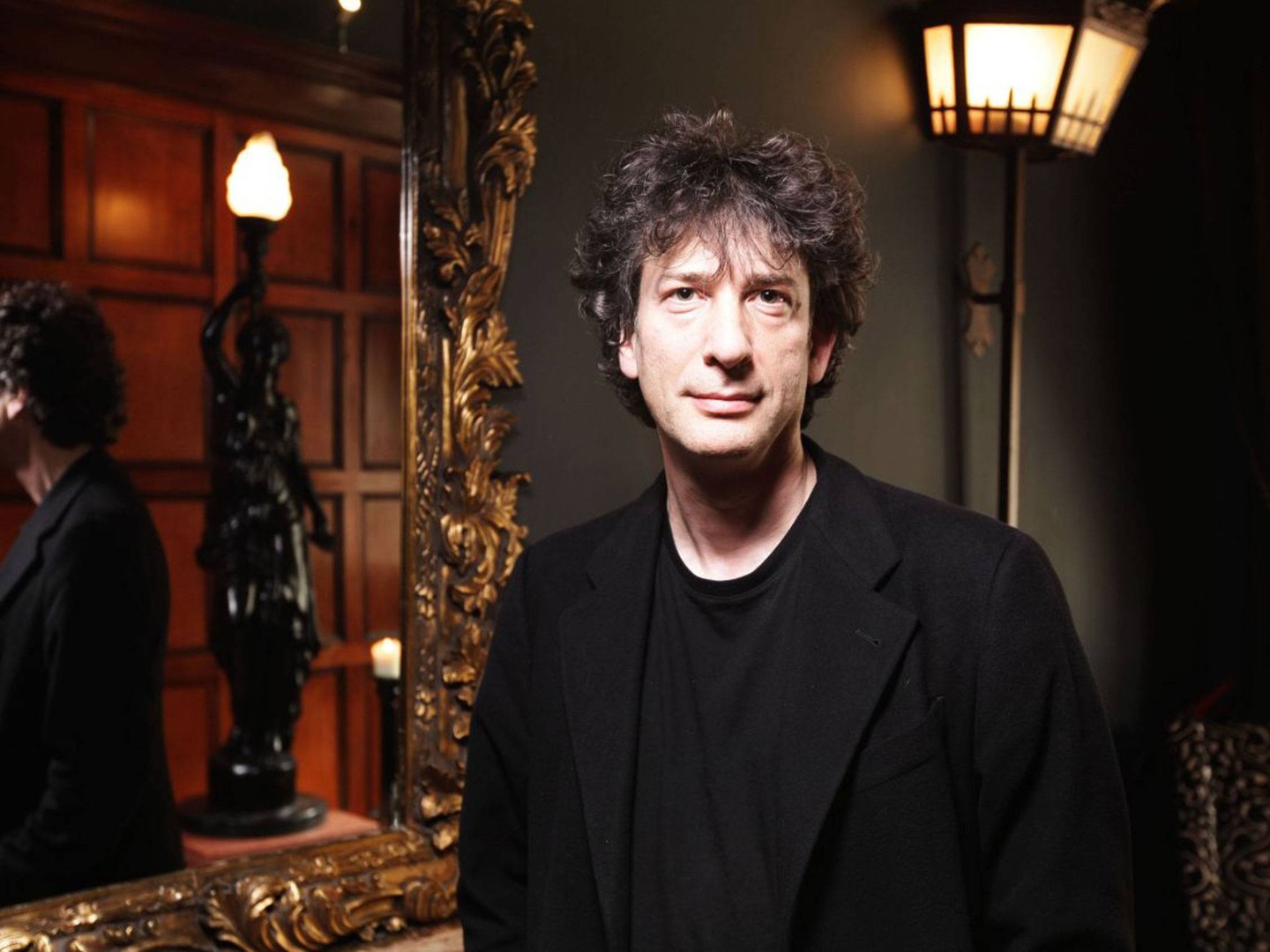 Neil Gaiman releases new short story collection this February
