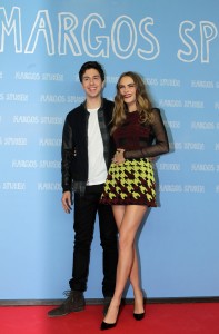 IN PHOTO: 'Paper Towns' cast and crew in Madrid tour