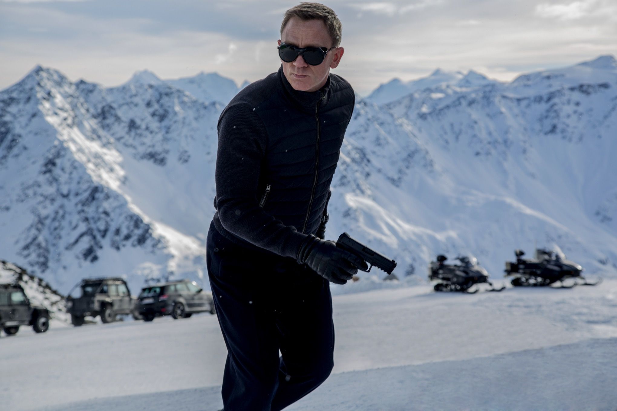 Bond has gadgets and gizmos aplenty in new ‘Spectre’ trailer
