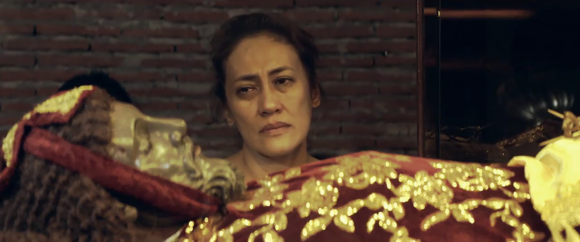 Watch Ai Ai Delas Alas portray an aging prostitute in trailer for ‘Area’