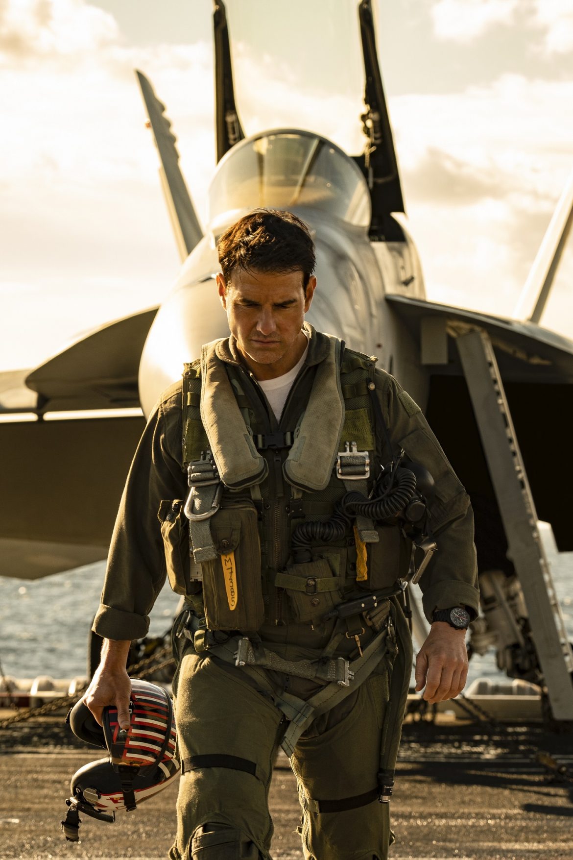 CAST OF “TOP GUN: MAVERICK” THRILLED TO FLY ACTUAL FIGHTER JETS